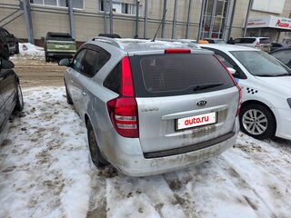 2009 Kia Ceed I, серебристый, 660000 рублей, вид 4