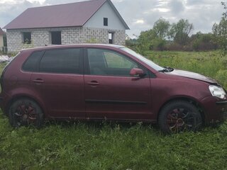 2005 Volkswagen Polo IV Рестайлинг, пурпурный, 367000 рублей, вид 2