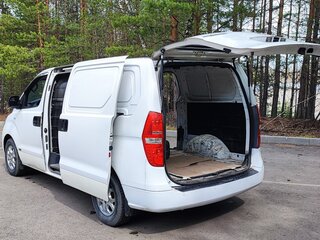 2008 Hyundai Grand Starex, белый, 750000 рублей, вид 5