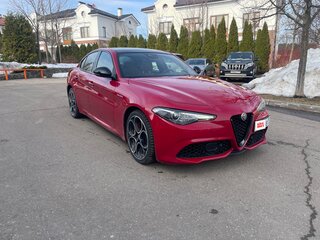 2020 Alfa Romeo Giulia II (952) Рестайлинг, красный, 3850000 рублей, вид 3