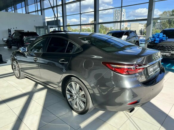 2019 Mazda 6 III (GJ) Рестайлинг 2, серый, 2195000 рублей - вид 3