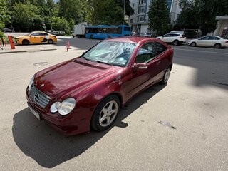 2001 Mercedes-Benz C-Класс 200 II (W203), красный, 440000 рублей, вид 2