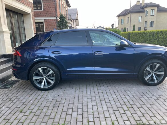 2019 Audi Q8 55 TFSI I (4M), синий - вид 4
