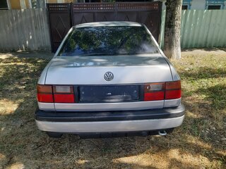 1993 Volkswagen Vento, серебристый, 230000 рублей, вид 2