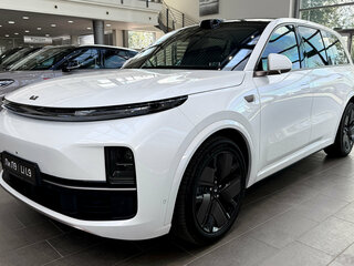2026 Li Auto (Lixiang) L9 52.3 kWh I Рестайлинг, белый, 11990000 рублей, вид 1