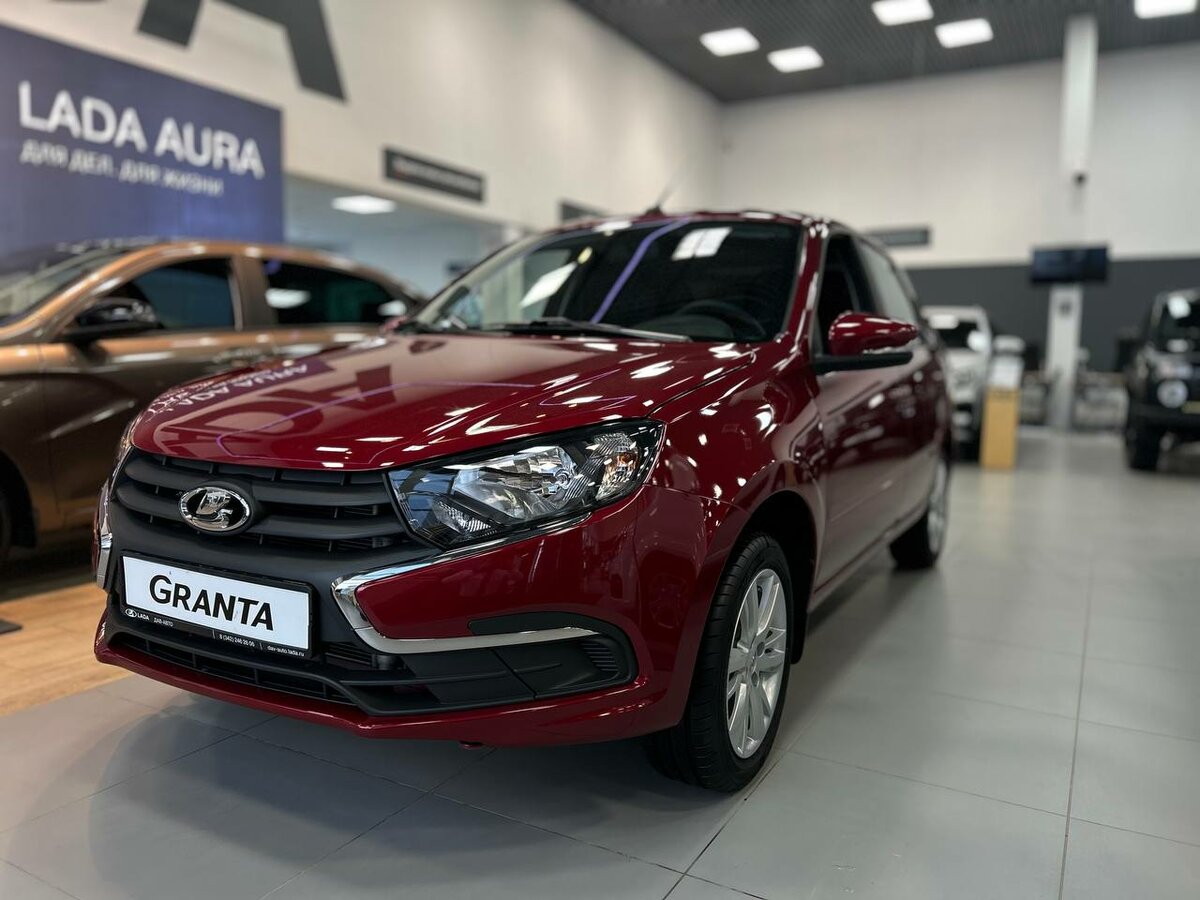 Открыть фотографии: Lada (ВАЗ) Granta I Рестайлинг