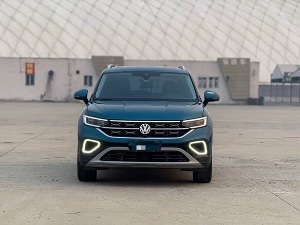 2022 Volkswagen Tayron I Рестайлинг, синий, 1990999 рублей - вид 1