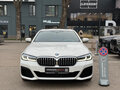 2023 BMW 5 серии 520d xDrive VII (G30/G31/G38) Рестайлинг, белый, 7500000 рублей - вид 2