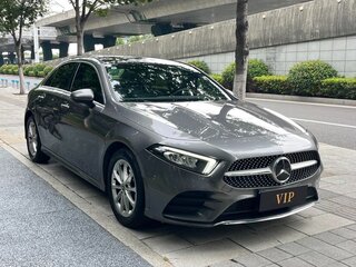 2022 Mercedes-Benz A-Класс 180 Long IV (W177) Рестайлинг, серый, 1800000 рублей, вид 3