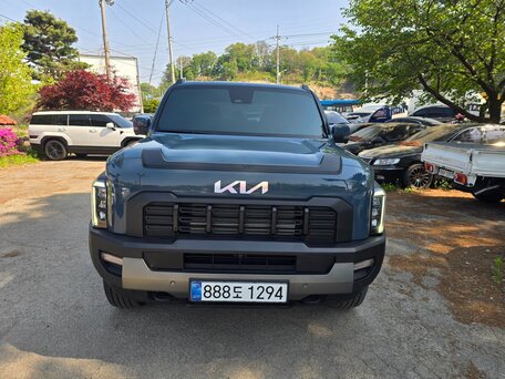 Kia Tasman