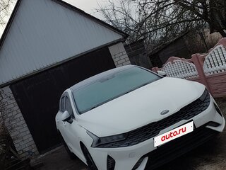 2021 Kia K5 III, белый, 2000000 рублей, вид 2