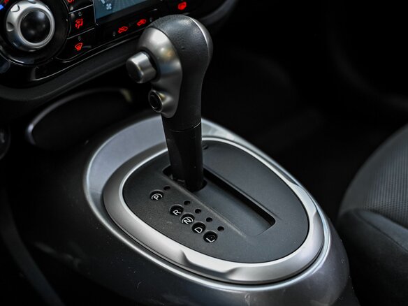 2013 Nissan Juke I, чёрный - вид 7