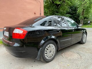 2004 Audi A4 II (B6), чёрный, 560000 рублей, вид 2