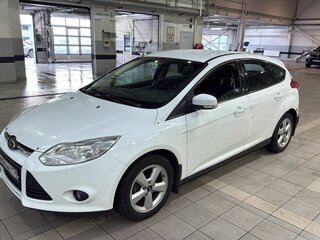 2012 Ford Focus III, белый, 690000 рублей, вид 2