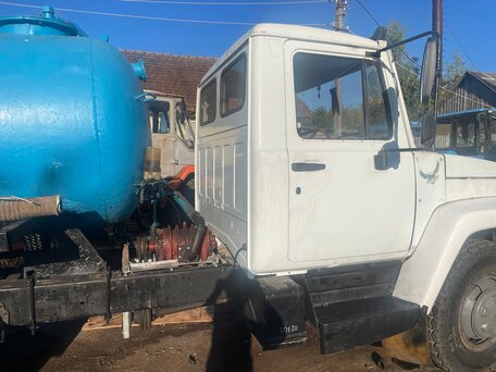 2009 ГАЗ КО-503В, 800000 рублей, вид 2