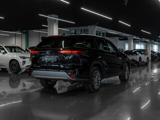2026 Toyota Highlander IV (XU70), чёрный, 5850000 рублей, вид 5