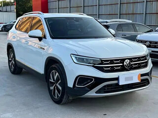 2023 Volkswagen Tayron I Рестайлинг, белый, 1942000 рублей, вид 3