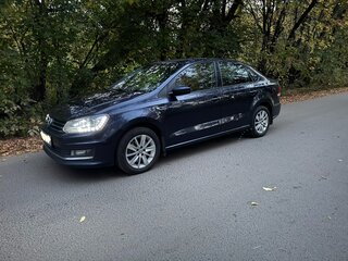 2016 Volkswagen Polo V Рестайлинг, синий, 1250000 рублей, вид 2