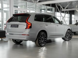 2026 Volvo XC90 B5 II Рестайлинг 2, серый, 12420000 рублей, вид 5
