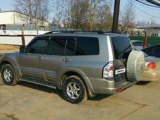 2000 Mitsubishi Montero III, серый, 700000 рублей, вид 4