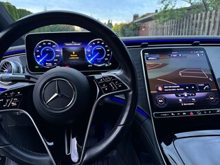 2021 Mercedes-Benz EQS 450+ I, серебристый, 4300000 рублей, вид 2