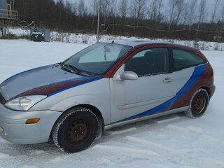 2000 Ford Focus I (North America), серебристый, 200000 рублей, вид 4