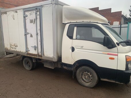 2012 Hyundai Porter II, белый, 1000000 рублей, вид 2