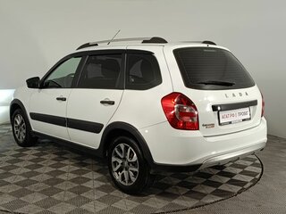 2023 Lada (ВАЗ) Granta Cross I Рестайлинг, белый, 730000 рублей, вид 5