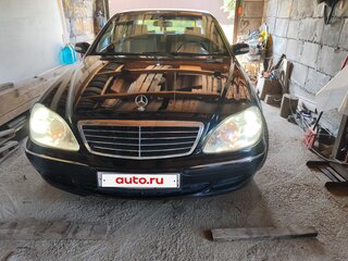 2003 Mercedes-Benz S-Класс 500 5-speed IV (W220) Рестайлинг, чёрный, 970000 рублей, вид 3