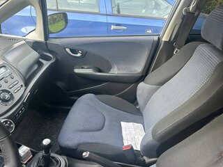 2008 Honda Jazz II, серебристый, 480000 рублей, вид 3