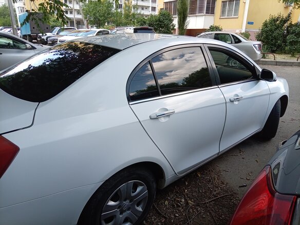 2014 Geely Emgrand EC7, белый - вид 1