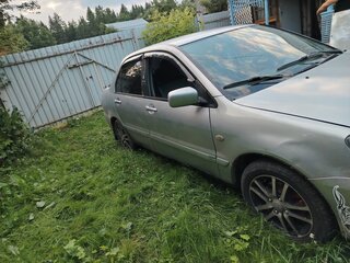 2005 Mitsubishi Lancer IX, серебристый, 350000 рублей, вид 3