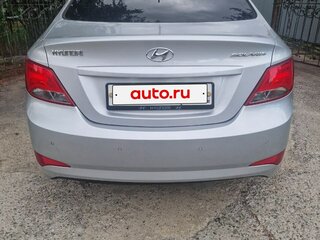 2015 Hyundai Solaris I Рестайлинг, серебристый, 950000 рублей, вид 5