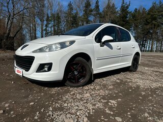 2010 Peugeot 207 I Рестайлинг, белый, 400000 рублей, вид 1