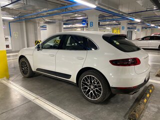 2017 Porsche Macan S I, белый, 4499000 рублей, вид 2