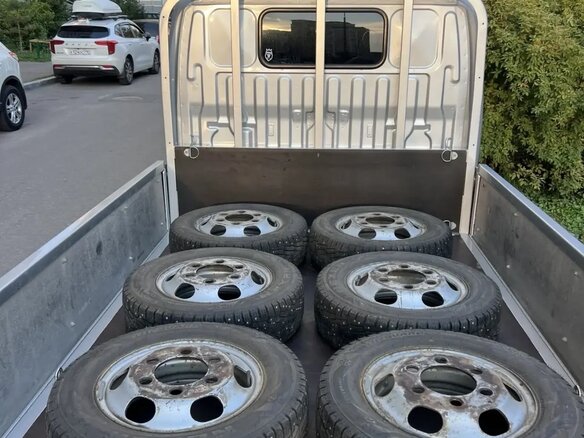 2008 Toyota Toyoace, серый, 1550000 рублей - вид 4