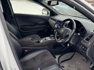 2019 Honda Vezel I Рестайлинг, белый, 1550000 рублей, вид 5