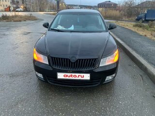 2012 Skoda Octavia II (A5) Рестайлинг, чёрный, 750000 рублей, вид 1