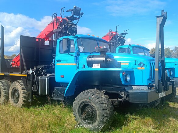 2025 Урал 5557, синий - вид 4