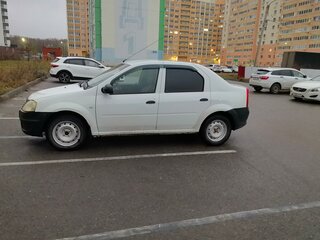 2013 Renault Logan I Рестайлинг, белый, 230000 рублей, вид 4