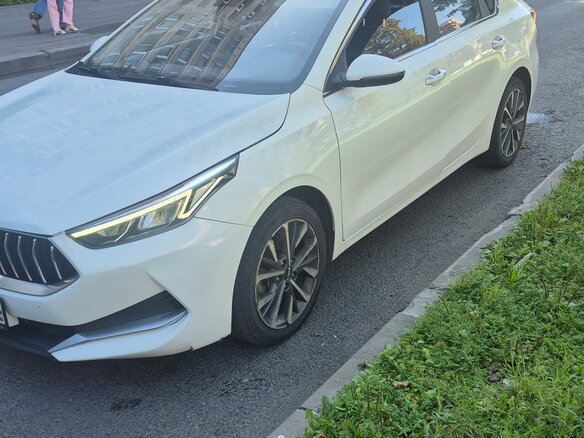 2022 Kia K3 II (China Market) Рестайлинг, белый, 1150000 рублей