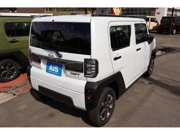 2022 Daihatsu Taft II, белый - вид 1
