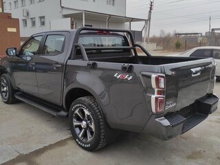 2025 Isuzu D-Max III, серый, 4270000 рублей, вид 5