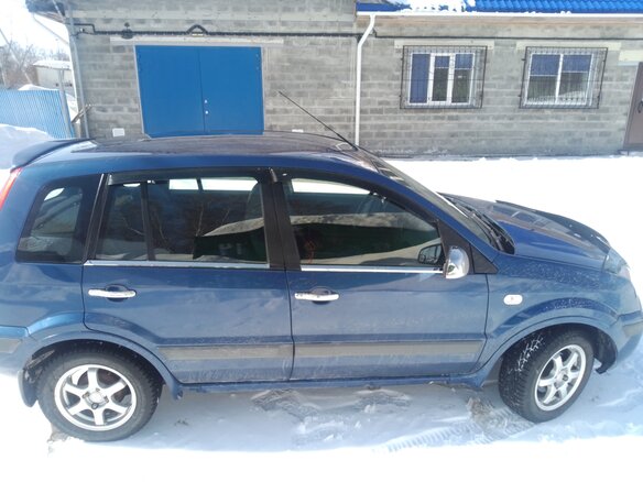 2008 Ford Fusion I Рестайлинг, синий, 650000 рублей - вид 2
