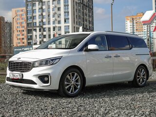 2019 Kia Carnival III, белый, 2600000 рублей, вид 2