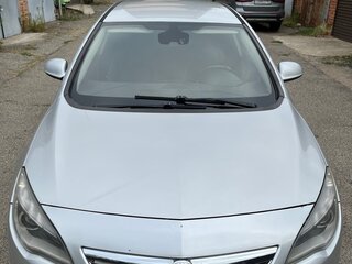 2010 Opel Astra J, серебристый, 400000 рублей, вид 2