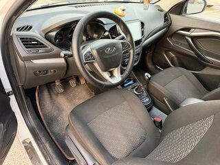 2018 Lada (ВАЗ) Vesta I, белый, 730000 рублей, вид 5