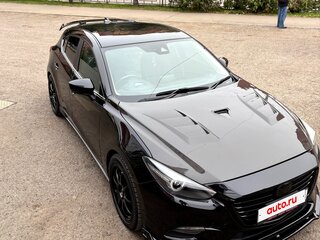 2017 Mazda Axela III Рестайлинг, чёрный, 1430000 рублей, вид 1
