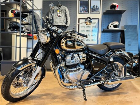 2026 Royal Enfield Classic 650, серебристый, 723000 рублей, вид 1