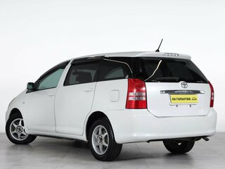 2003 Toyota Wish I, белый, 799000 рублей, вид 4